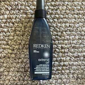 Redken Extreme CAT Protein Treatment - Dark Blue